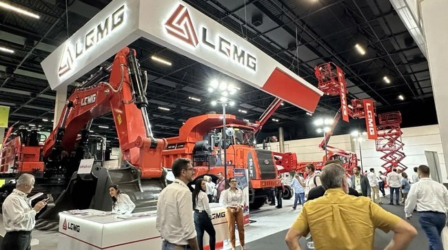 明星產(chǎn)品引領(lǐng)行業(yè)革新風(fēng)潮！臨工重機(jī)閃耀巴西展！